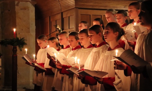 News Updates  &raquo; ENd of term carols